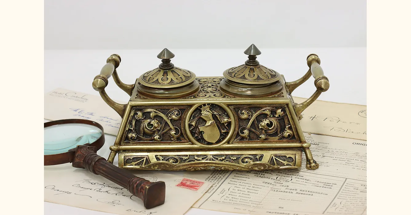 Antique Brass Double Inkwell Northwind Face Shell high quality Baroque Rococo