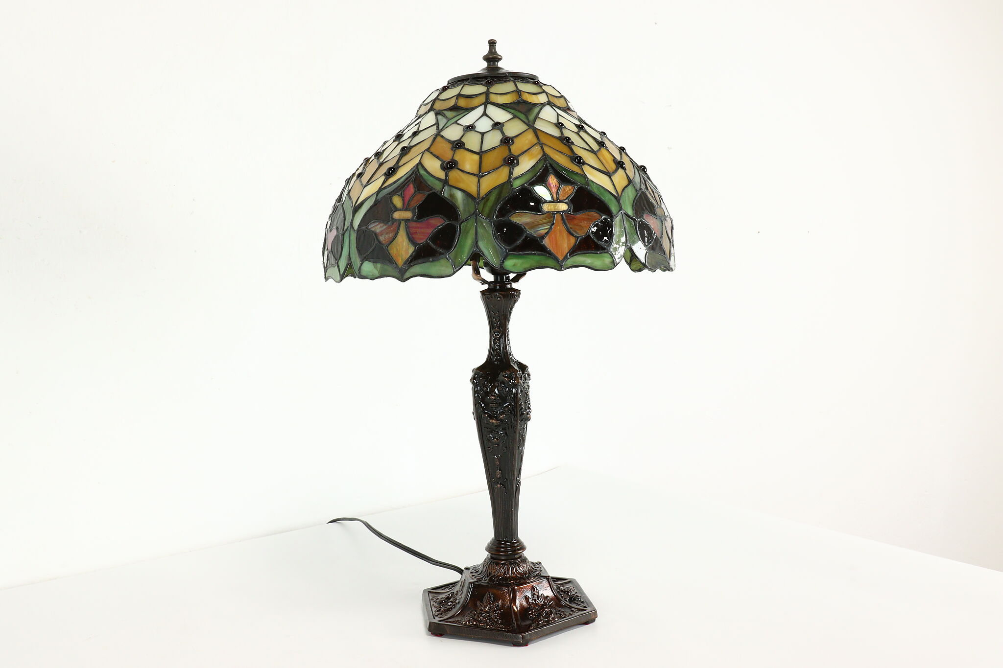 naald browser Kantine Art Nouveau Vintage Stained Glass Office or Library Lamp, Dale Tiffany