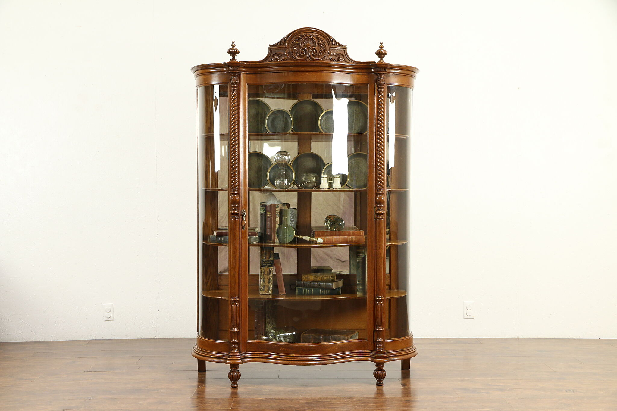 Antique Curved Glass Cabinet | tunersread.com