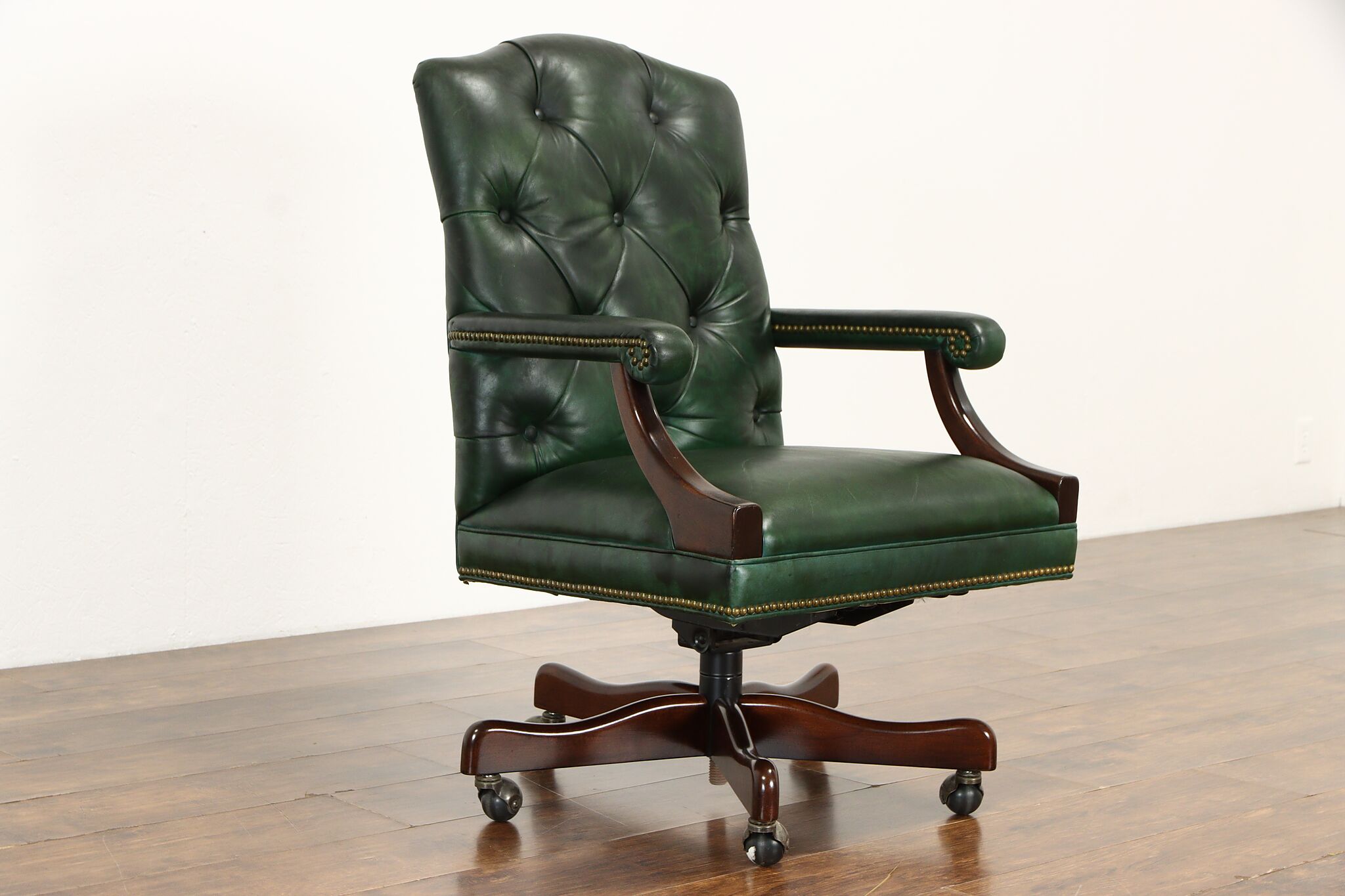 Green Leather Tufted Vintage Mahogany Swivel Adjustable Office Desk Chair
