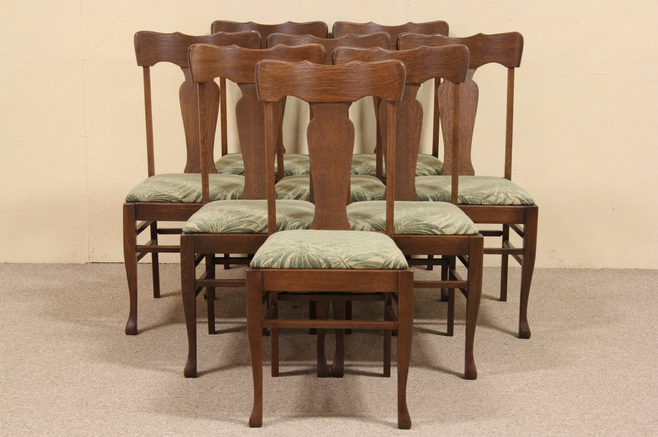 Set of 8 Antique Oak 1900 Dining Chairs