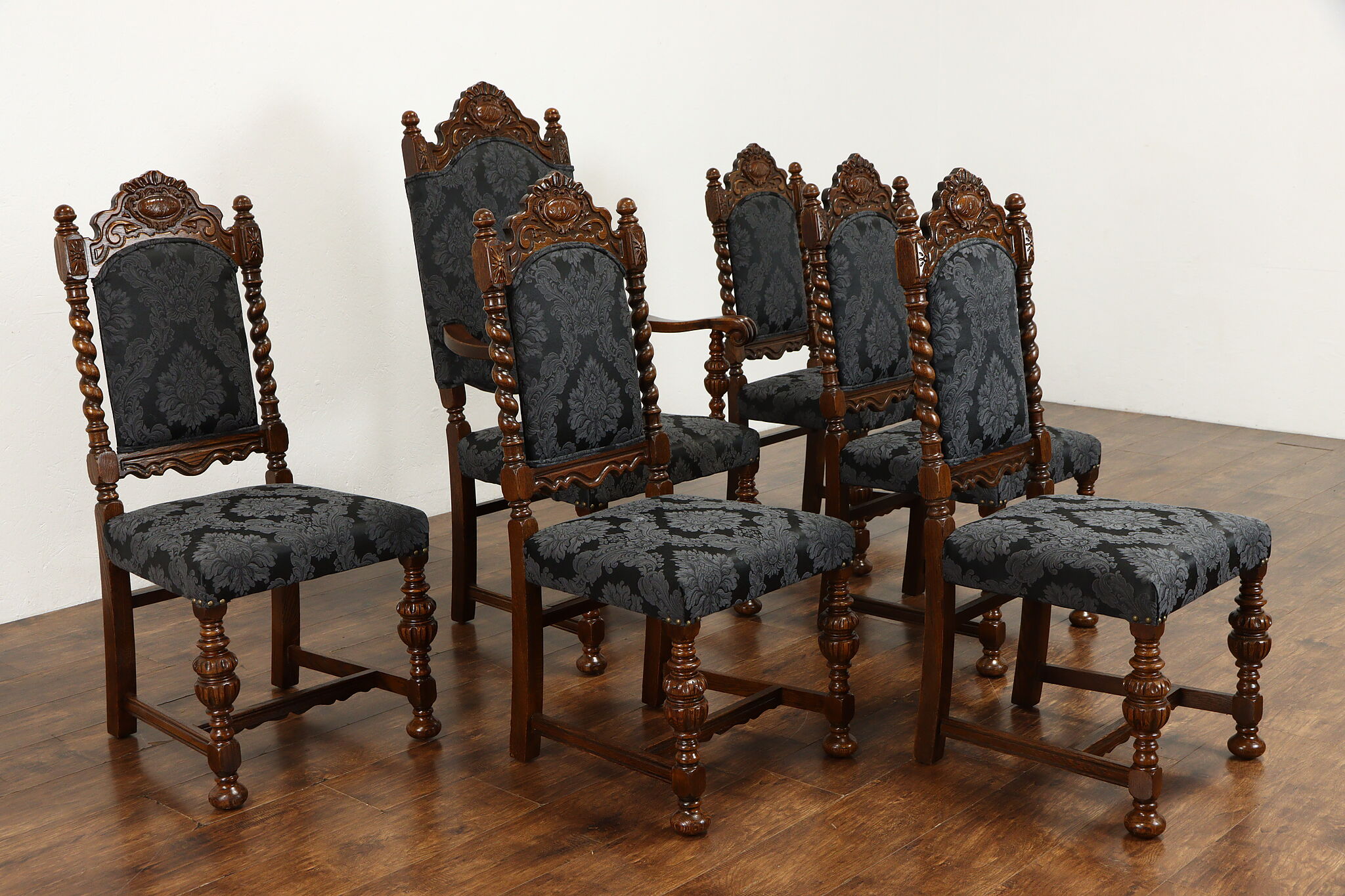 Set 6 Antique French Dining Chairs Renaissance Carved Oak Lion Baroque –  Geaux Vintage Antiques