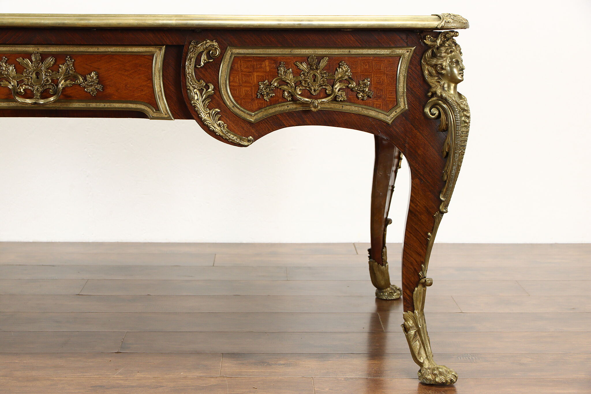 Louis XIV desk, The Duchesse de Bourgogne Bureau