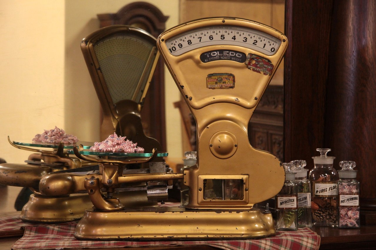 Toledo Antique Candy Scale Brass Pan