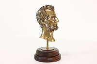 Abraham Lincoln Antique Sculpture Bronze Bust, Walnut Base