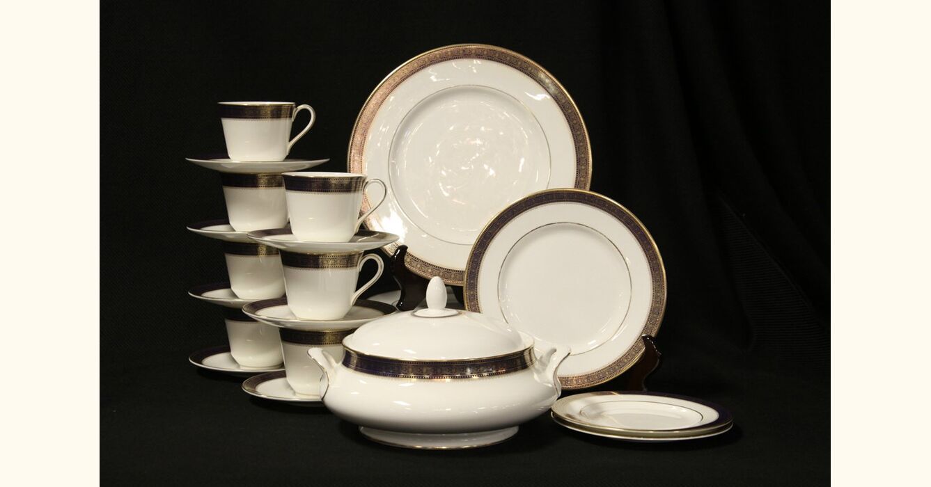 Royal Doulton Rochelle Pattern Collection of China